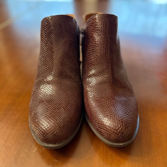 Womens Lucky Brand Brand Basel Side Zip Ankle Boots - Wheat  Lucky Brand Basel-Style Side Zip Embossed Brown Leather Ankle Boots Size 8